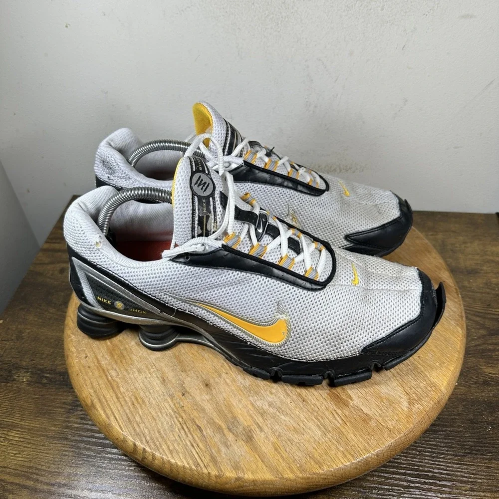 Nike Shox NZ Shoes Mens Size 11 White Black Yellow 315378-171 Running Sneakers